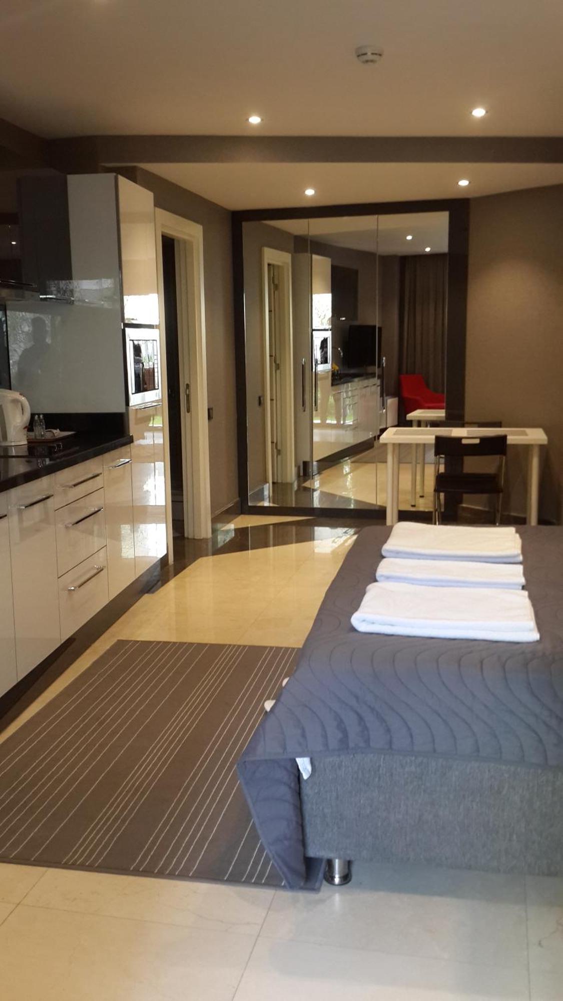 Bmk Suites Apartments Antalya Buitenkant foto